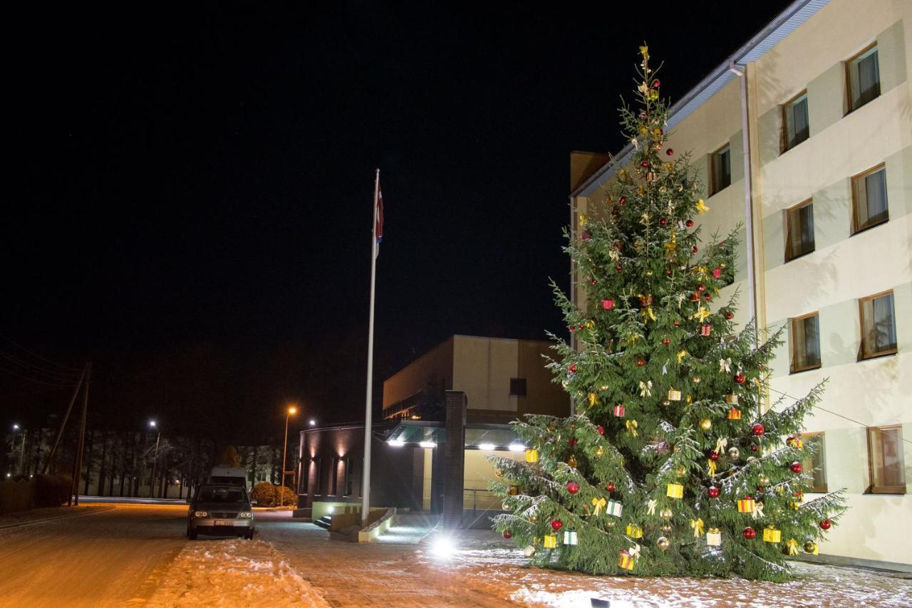 Hotel Tigra Priekuli Екстер'єр фото
