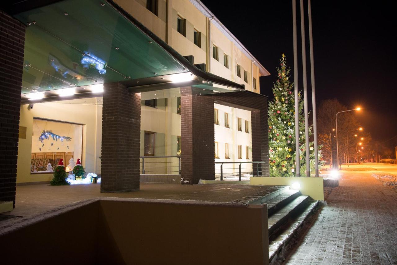 Hotel Tigra Priekuli Екстер'єр фото