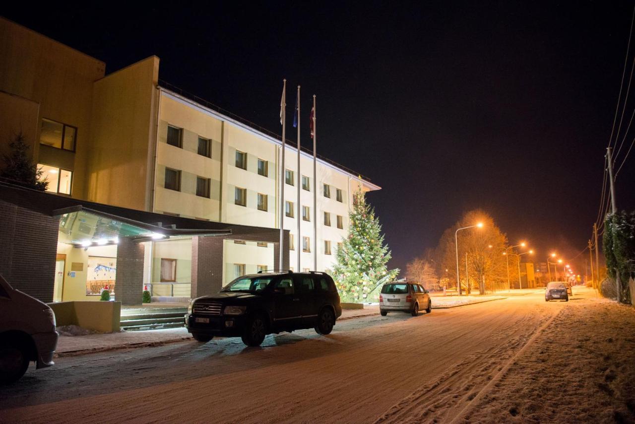 Hotel Tigra Priekuli Екстер'єр фото