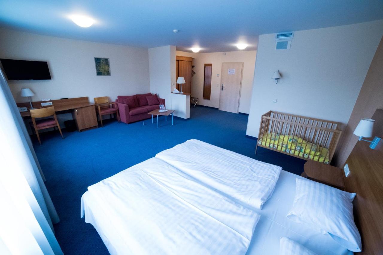 Hotel Tigra Priekuli Екстер'єр фото
