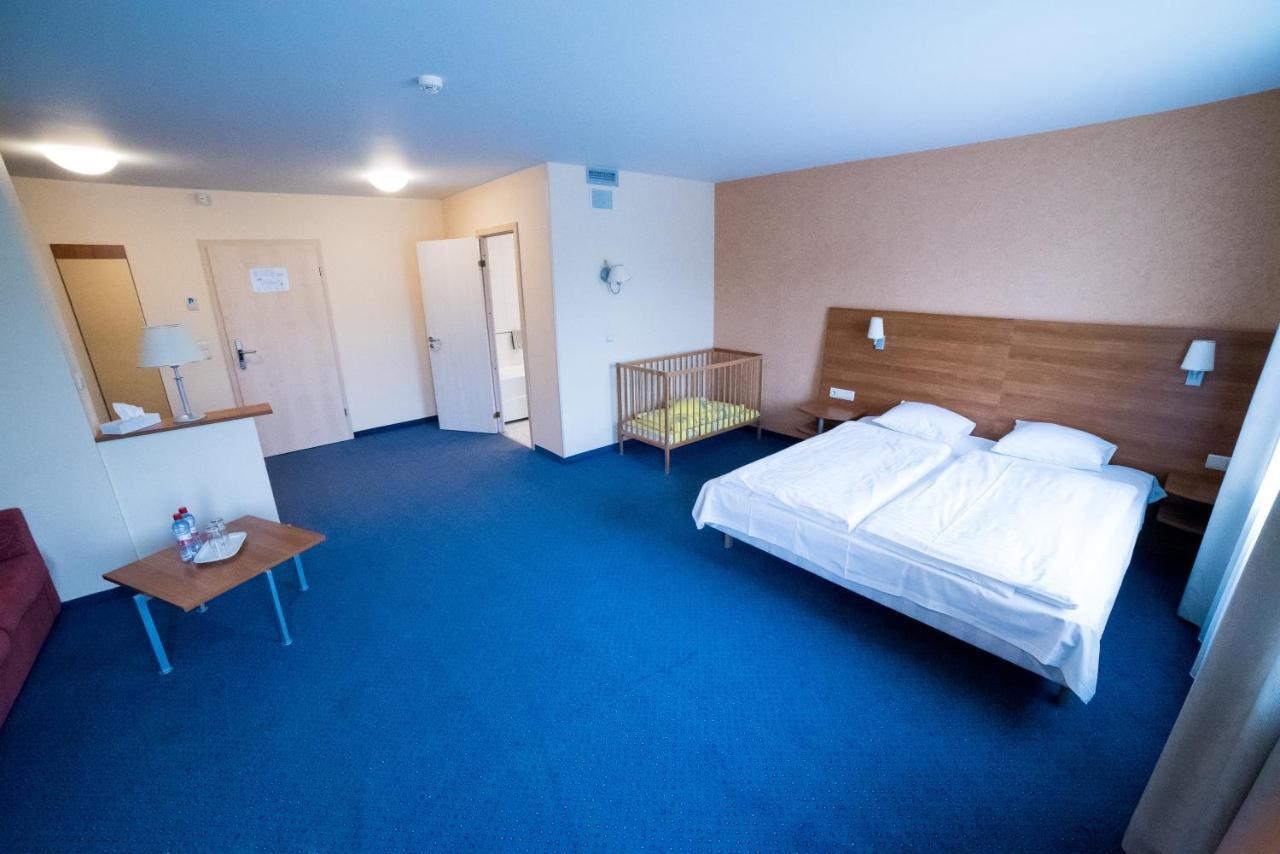 Hotel Tigra Priekuli Екстер'єр фото